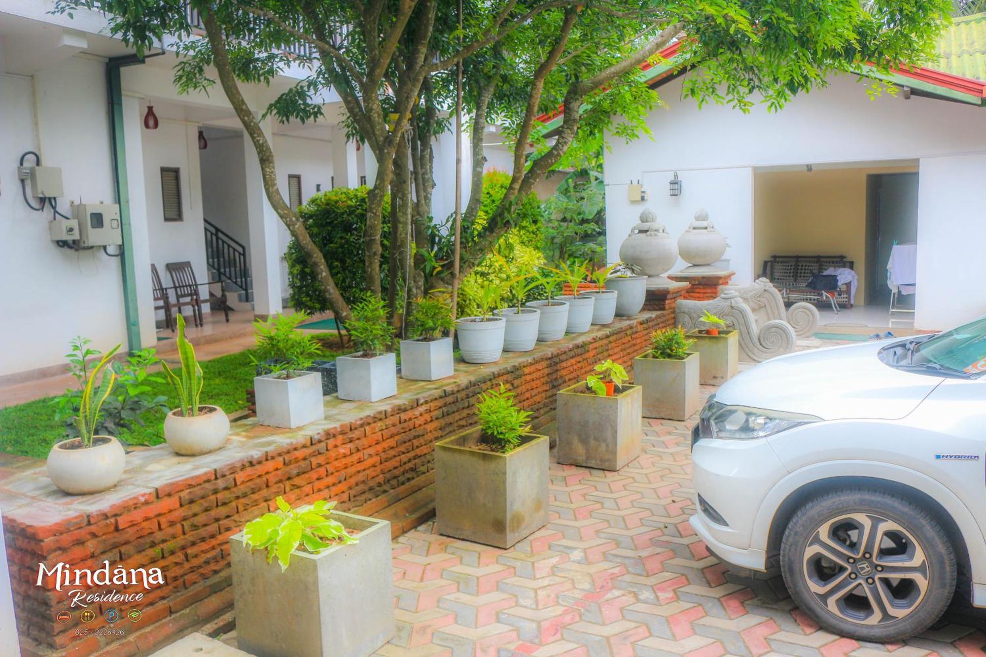 Mindana Residence Anuradhapura Exterior foto